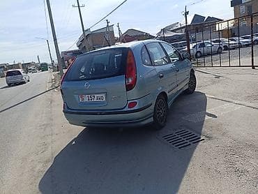 subaru r2: Nissan Tino: 2000 г., 2 л, Автомат, Бензин, Хэтчбэк — 2