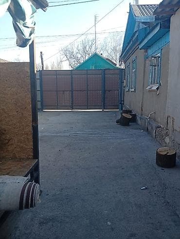 хоз постройки: Продаётся частный дом с большим двором и хозяйственными постройками — 6