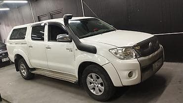trd pro: Toyota Hilux: 2010 г., Механика, Дизель, Пикап — 9