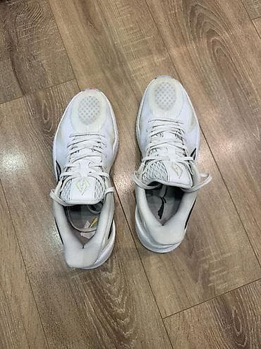 красовка лининг: Кроссовки Li-Ning для баскетбола Носил не много, чистые. - Цвет — 6