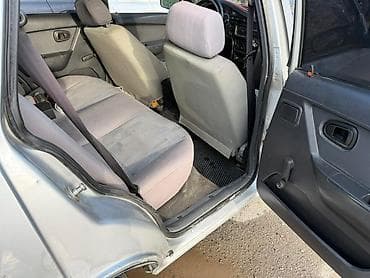 Унаа сатуу: Daewoo Nexia: 2011 г., 1.5 л, Кол менен иштөөчү, Бензин, Седан — 9