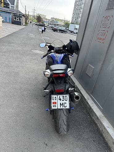 suzuki gsxr 600: Спортбайк Suzuki, 750 куб. см, Бензин — 4
