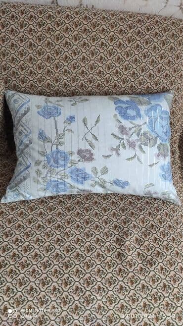 шкаф купе б: Продаю подушки — 2