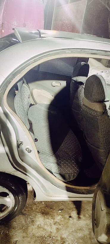 нисан марч к12: Nissan March: 2002 г., Автомат, Бензин, Хэтчбэк — 6