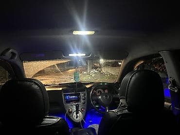 Транспорт: Honda Civic: 2001 г., 1.7 л, Вариатор, Бензин, Хэтчбэк — 7