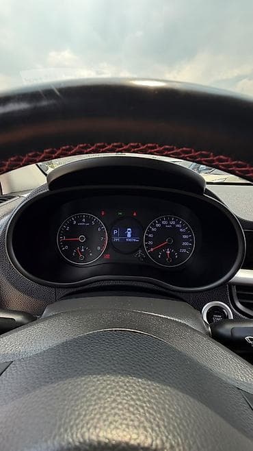 spark 2012: Kia Picanto: 2019 г., 1 л, Бензин, Хэтчбэк — 5