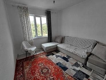 Недвижимость: 🏡 **Срочно продается дом в Бишкеке!** 📍 мкр. Аламедин-1 🛏 4 комнаты 📐 — 1