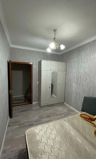 1: 2 комнаты, 65 м², 12 мкр 106 серия, 1 этаж, Косметический ремонт — 1