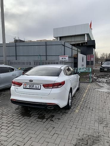 Kia K5: 2016 г., 2 л, Автомат, Газ, Седан