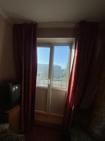4: 3 комнаты, 56 м², 105 серия, 4 этаж, Старый ремонт — 5