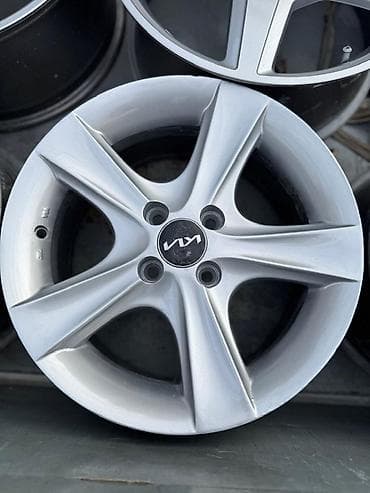 тормозные супорта: Литые Диски R 15 Комплект, отверстий - 4 — 4