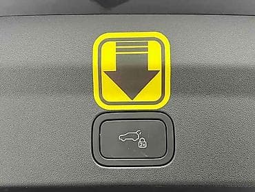 geely coolray: Lixiang L6: 2024 г., 1.5 л, Автомат, Электромобиль, Кроссовер — 10