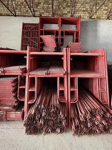 мобильный стенд: Продается строительная леса. Размер Высота 1.7мм Ширина 0.95мм В — 8