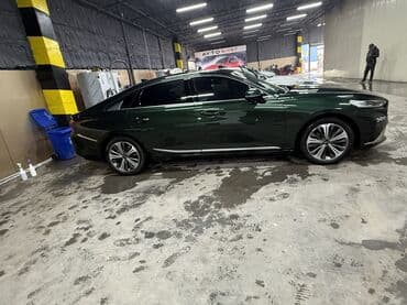 спортивные авто: Kia : 2022 г., 1.6 л, Автомат, Гибрид, Седан — 6