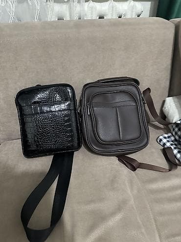 Аксессуары: Продаю две барсетки в хорошем состоянии почти как новые цена указана — 1