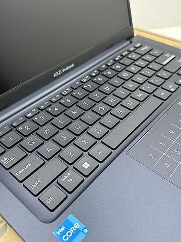 intel core: Ультрабук, Новый, Intel Core i3 — 3