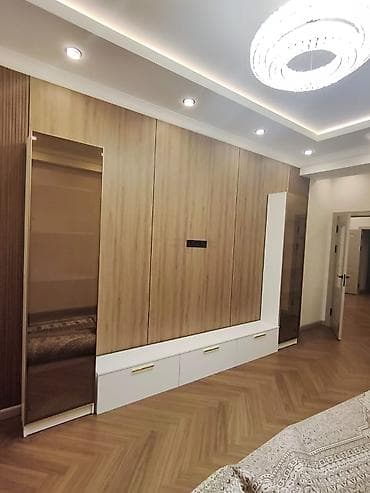 Эмерек: Дубал шкаф, Жаңы, Өзгөчөлүктөрү: Телевизор коюучу бөлүк менен — 1
