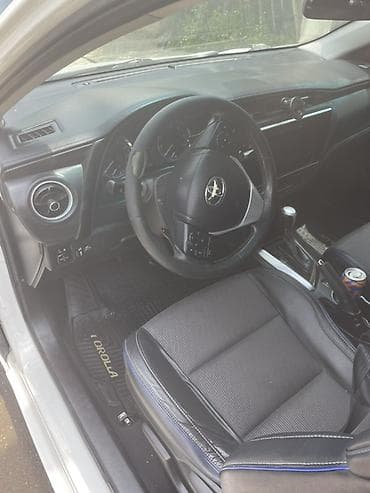 Toyota Corolla: 2019 г., 1.8 л, Автомат, Седан — 7