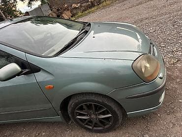 Продажа авто: Nissan Tino: 2003 г., 2 л, Вариатор, Бензин, Хэтчбэк — 9