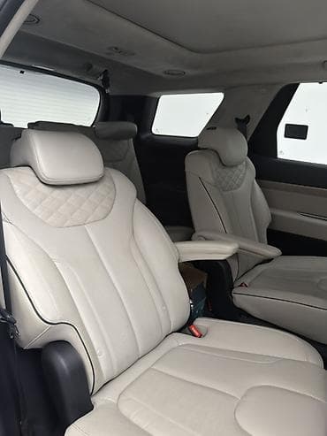капитанские сиденья: Hyundai Palisade: 2019 г., 2.2 л, Автомат, Дизель, Кроссовер — 9