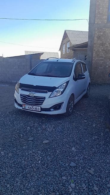 шевролет spark: Chevrolet Spark: 2015 г., 0.1 л, Автомат, Бензин, Хэтчбэк — 1
