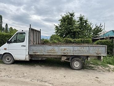 Унаа: Жүк ташуучу унаа, Mercedes-Benz, Стандарт, Колдонулган — 3