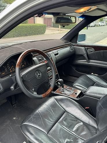 кондиционеры для машин: Mercedes-Benz E-Class: 1995 г., 2.3 л, Автомат, Бензин, Седан — 5