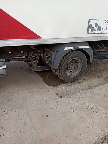 мерс 200 с: Грузовик, Mercedes-Benz, Стандарт — 4