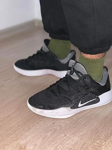 Спорттук бут кийим: Эркектердин кроссовкасы, 41, Nike, Колдонулган, түсү - Кара, Акысыз жеткирүү — 2