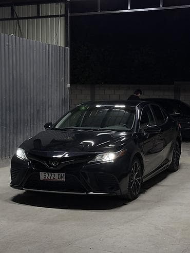 chevrolet comaro: Toyota Camry: 2020 г., 2.5 л, Автомат, Бензин, Седан — 1