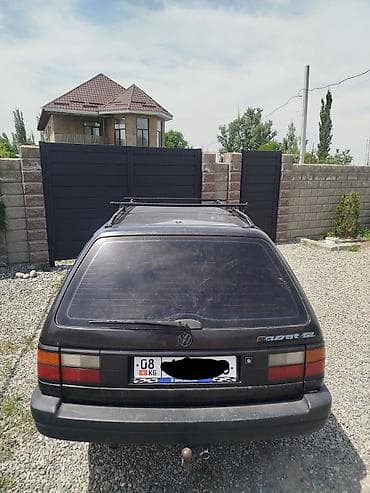 Volkswagen Passat: 1994 г., 1.8 л, Механика, Бензин, Универсал