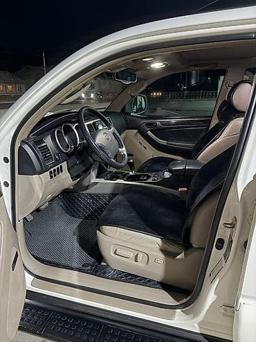 телефон авто: Toyota 4Runner: 2006 г., 4 л, Автомат, Бензин, Внедорожник — 3