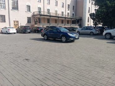 Subaru Outback: 2010 г., 2.5 л, Автомат, Бензин, Универсал