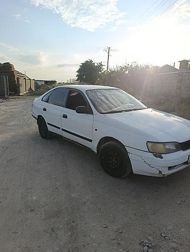 болон 12: Toyota Carina E: 1997 г., 1.6 л, Механика, Бензин, Седан — 3
