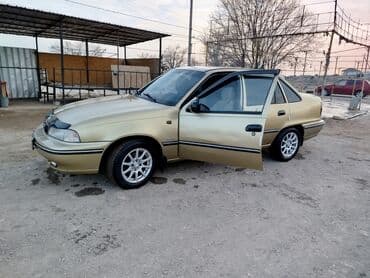 Daewoo Nexia: 2007 г., 1.6 л, Механика, Бензин, Седан