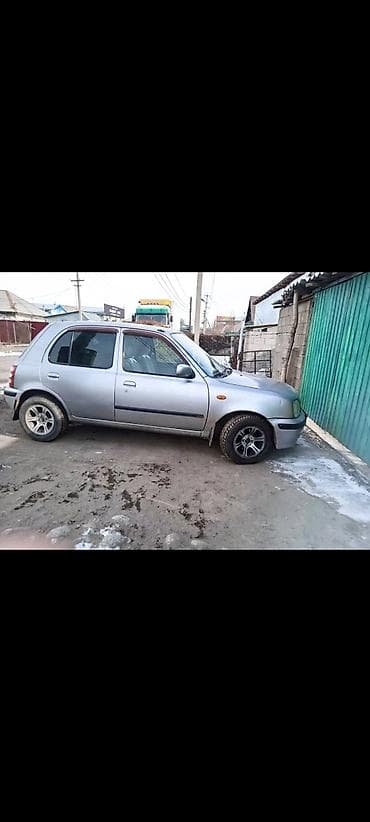 bmw 2: Nissan March: 2001 г., 1 л, Автомат, Бензин — 3