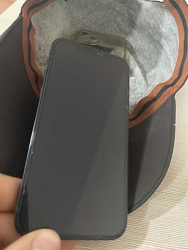 айфон 7 б у: IPhone 12, Черный, Чехол — 3