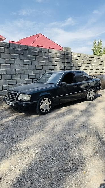Mercedes-Benz E-Class: 1993 г., 3.2 л, Автомат, Седан — 2