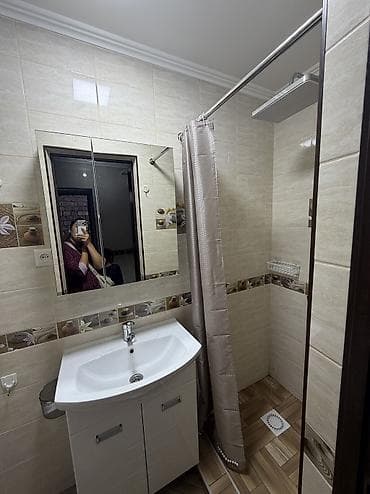 Дома: 50 м², 3 комнаты, Семейным — 3