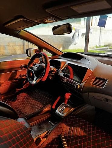 01: Honda Civic: 2008 г., 1.8 л, Автомат, Бензин, Седан — 7
