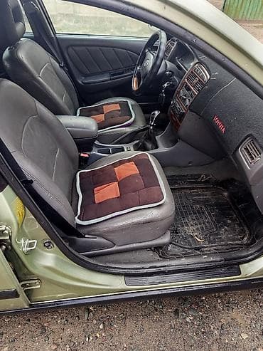 оригин: Toyota Avensis: 2000 г., 2 л, Механика, Дизель, Лифтбек — 10