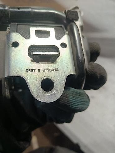 srs: Передний ремень безопасности с пиропатроном (натяжителем) - Тип — 5