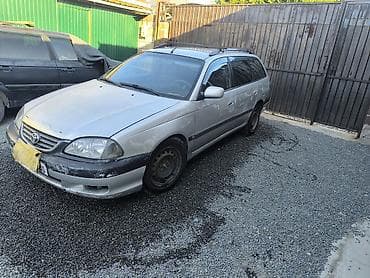 2000: Toyota Avensis: 2000 г., 2 л, Механика, Дизель, Универсал — 2