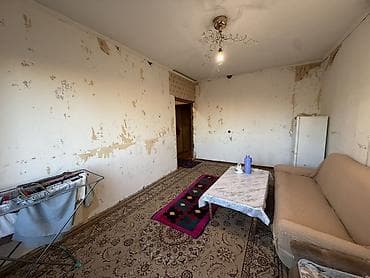 Гаражи: 4 комнаты, 98 м², 106 серия, 6 этаж, Старый ремонт — 5