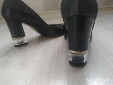 фирменная обувь из италии: Туфли натуральная кожа и замша,37 размер,Турция.Надето один раз — 2