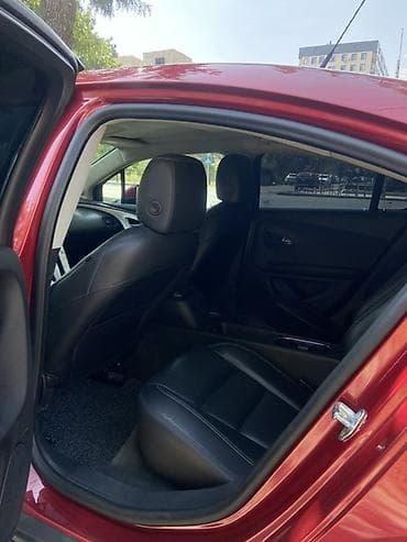 Транспорт: Chevrolet Volt: 2012 г., 1.4 л, Вариатор, Гибрид, Хэтчбэк — 7
