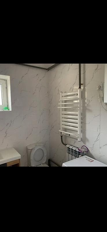 дача с бассейном: 68 м², 3 комнаты, Забор, огорожен — 2