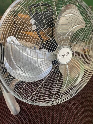 кухонные вытяжки новые: Вентилятор Adler, Настольный, Лопастной — 2