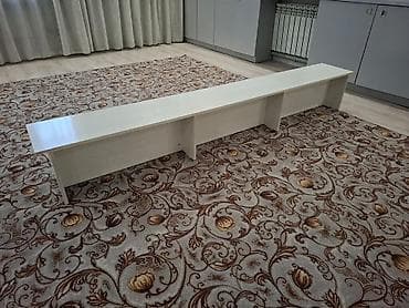 ученический стол с полками: Оборудование для детского сада - кроватки, парты, столы. Б/у в — 4