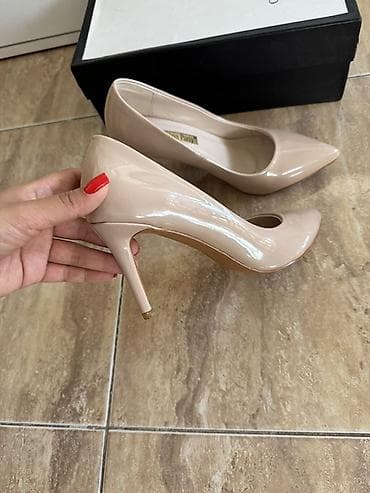 pull and beer: Лодочки-туфли на шпильке, нюдовые (бежевый оттенок). - Материал — 3